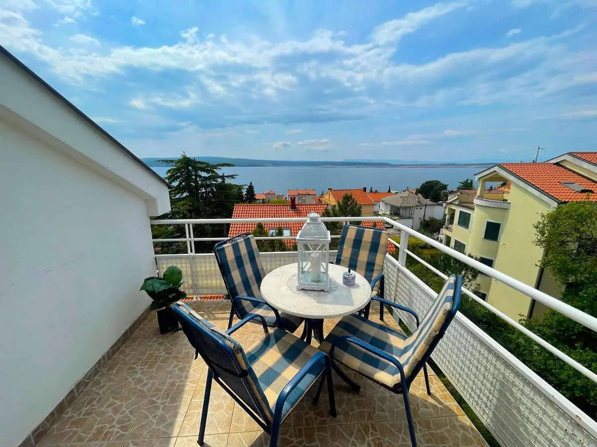 Apartments Golden Palms Dramalj