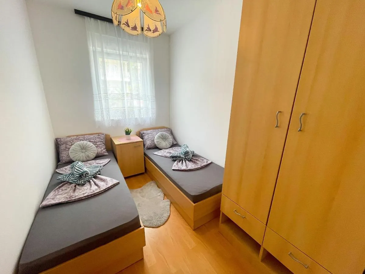 Apartments Golden Palms Dramalj