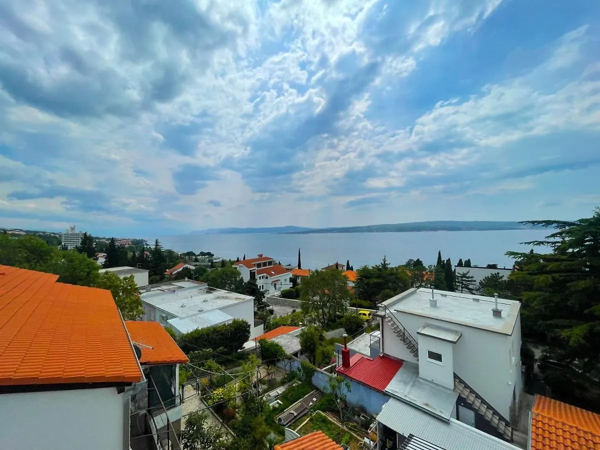 Apartments Golden Palms Dramalj 0*,