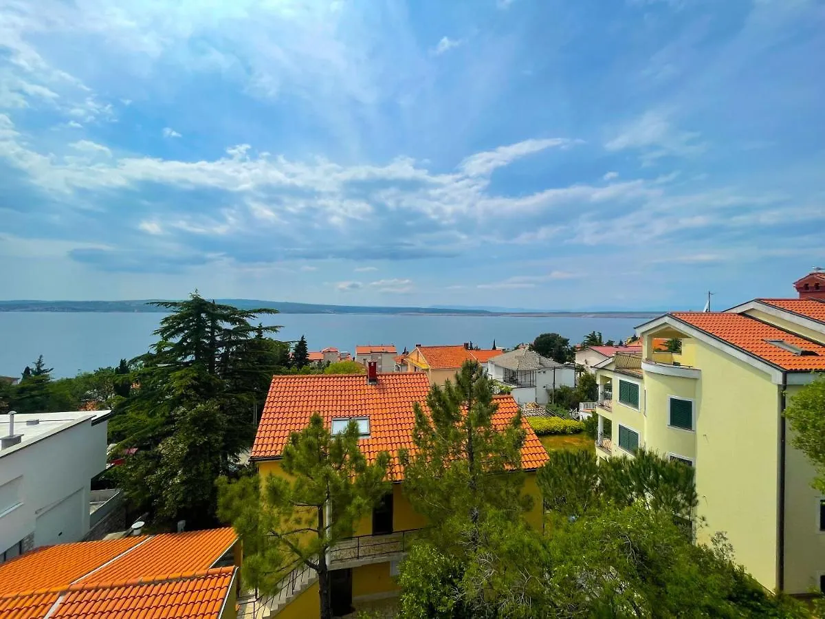 Apartments Golden Palms Dramalj