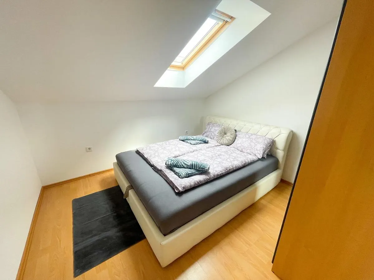 Apartments Golden Palms Dramalj