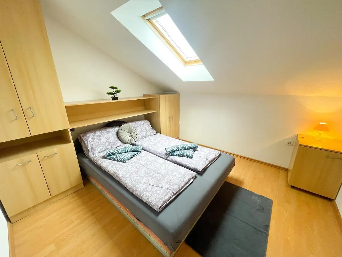Apartments Golden Palms Dramalj Hırvatistan