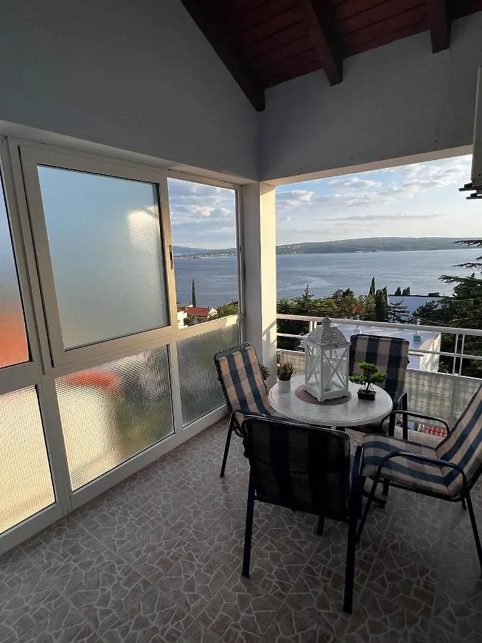 Apartments Golden Palms Dramalj 0*,  Croatia