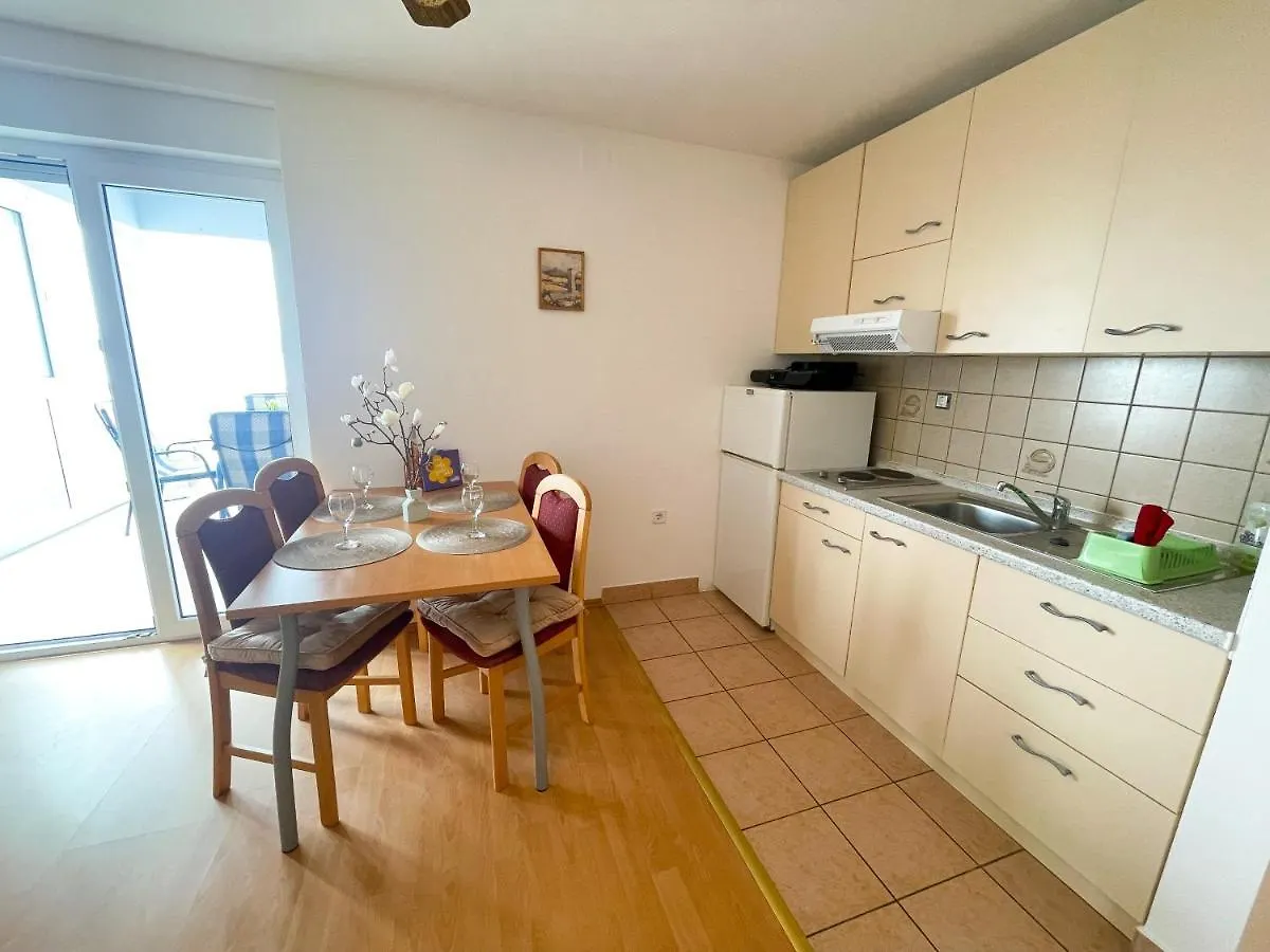 Apartments Golden Palms Dramalj